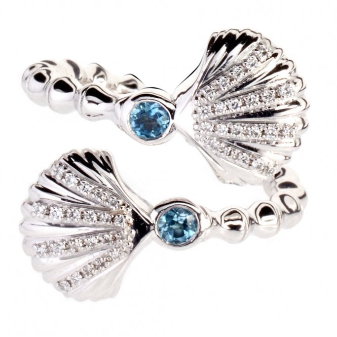 18ct diamond and aquamarine ring