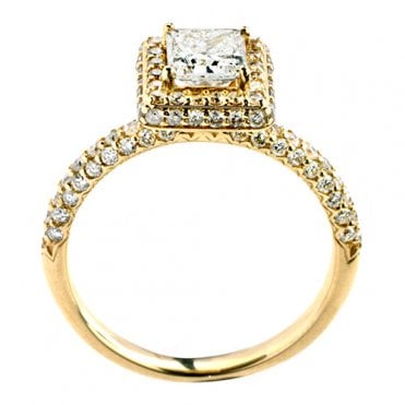 18ct princess cut diamond halo ring