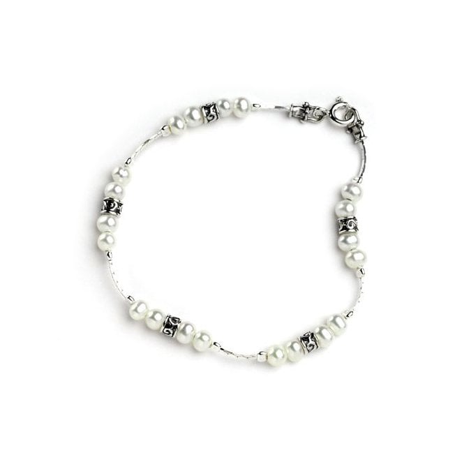Pearl bracelet