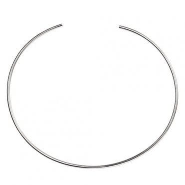 Silver torque collar